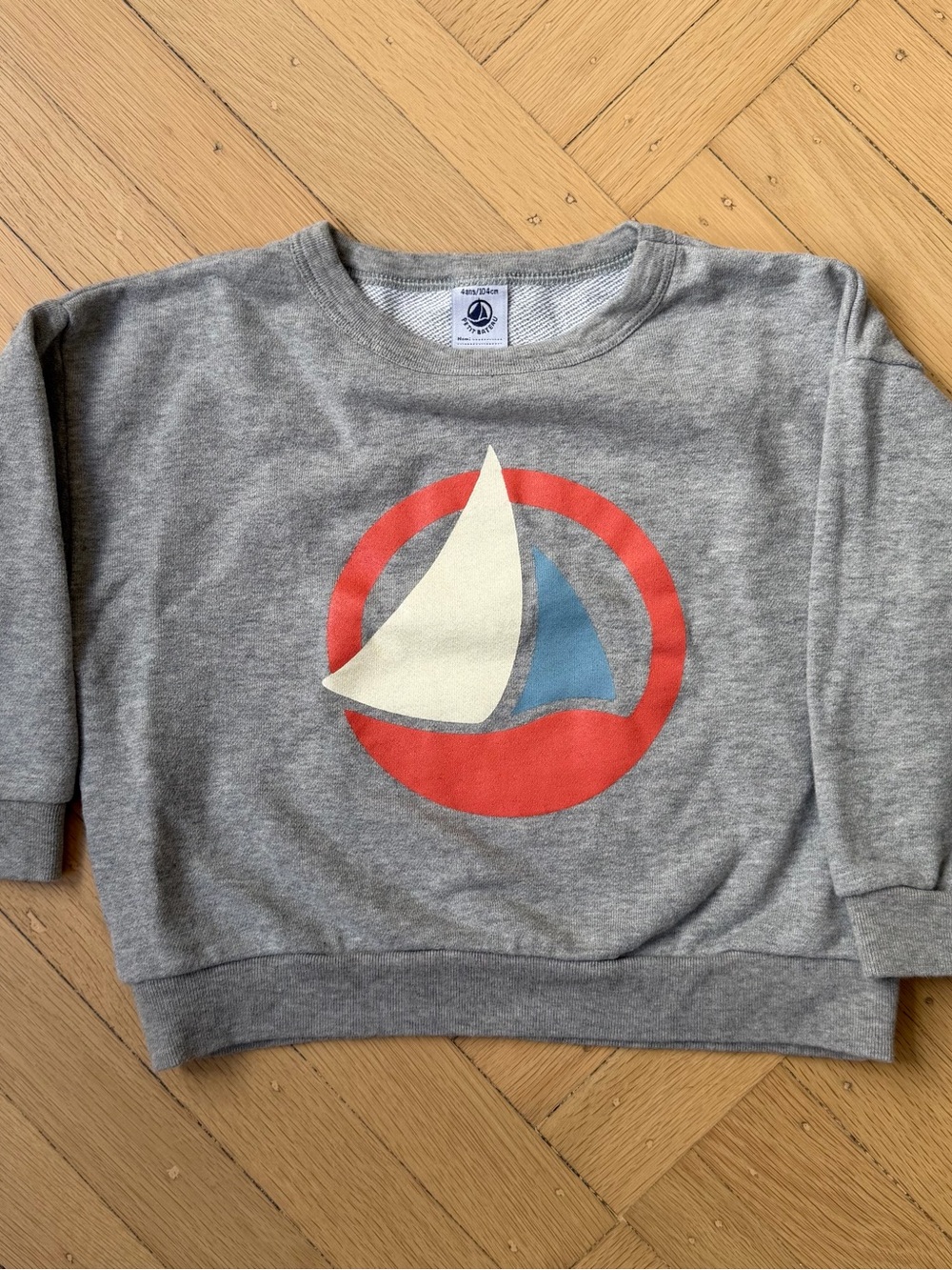 Petit Bateau Gray Sweatshirt with Peach, Cream & Blue Sailboat Graphic, 4T